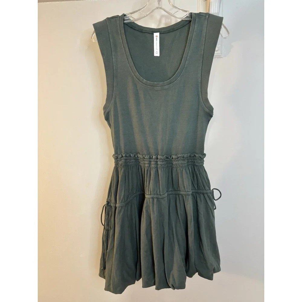 DAILY PRACTICE ANTHROPOLOGIE Dark Green Bubble Hem Tank Dress M‎
